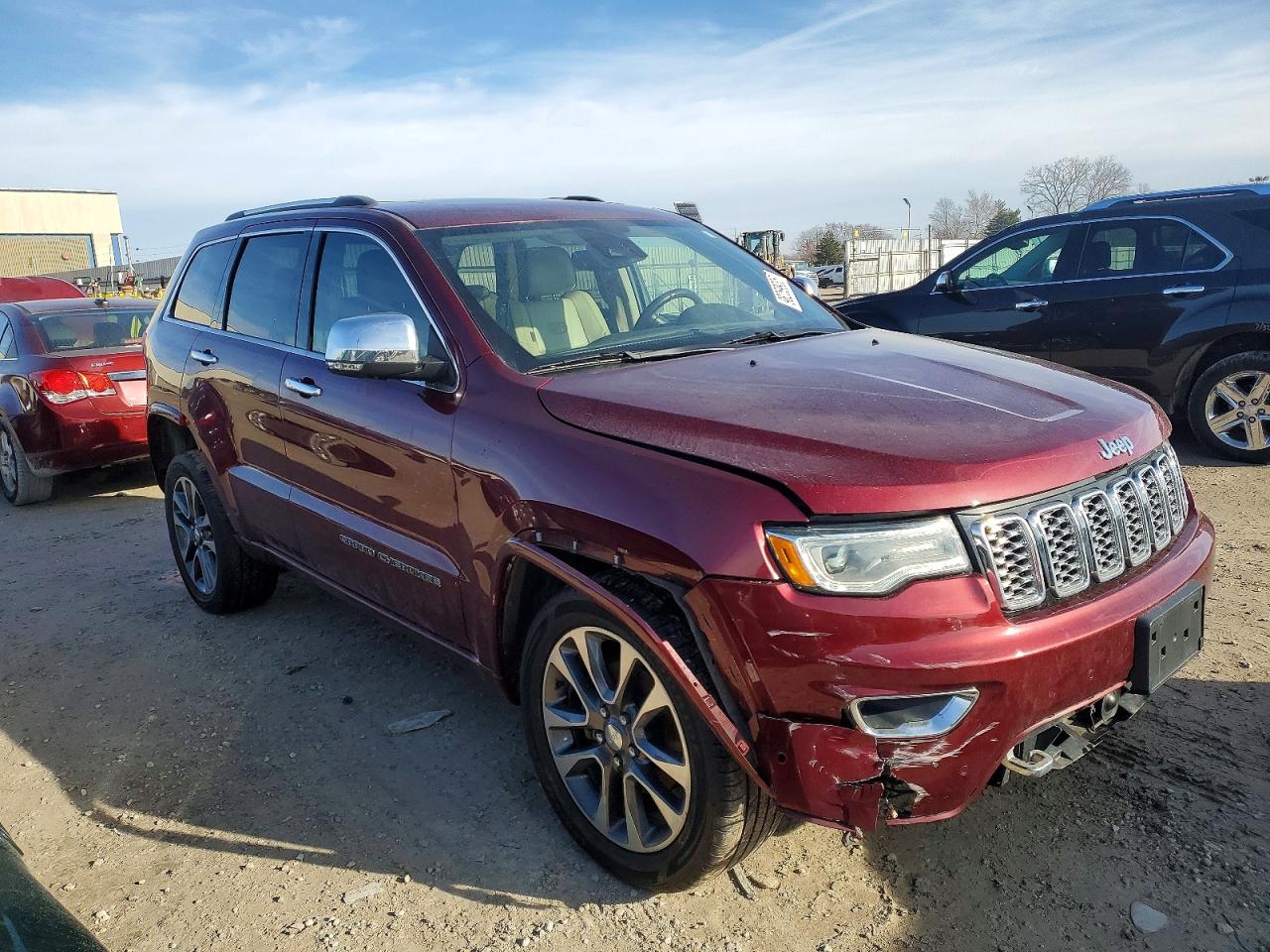 2018 JEEP GRAND CHEROKEE OVERLAND photo 4