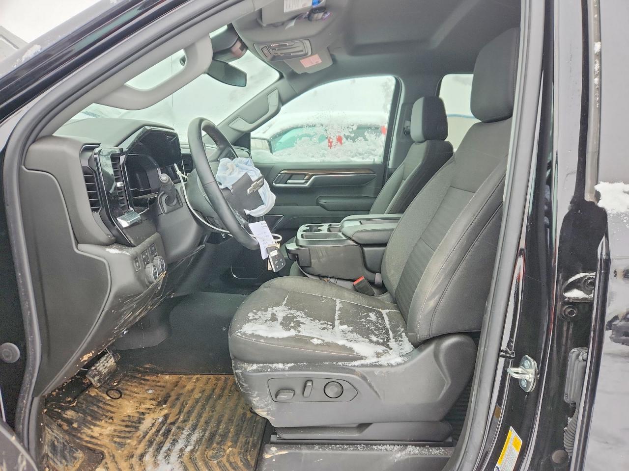 2024 CHEVROLET SILVERADO K1500 RST photo 7