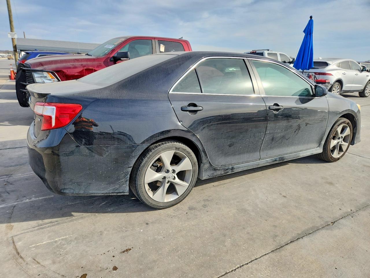 2014 TOYOTA CAMRY SE SPORT photo 3