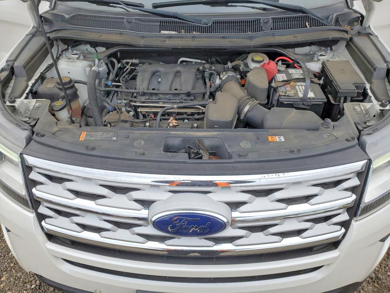 2019 FORD EXPLORER XLT photo 23