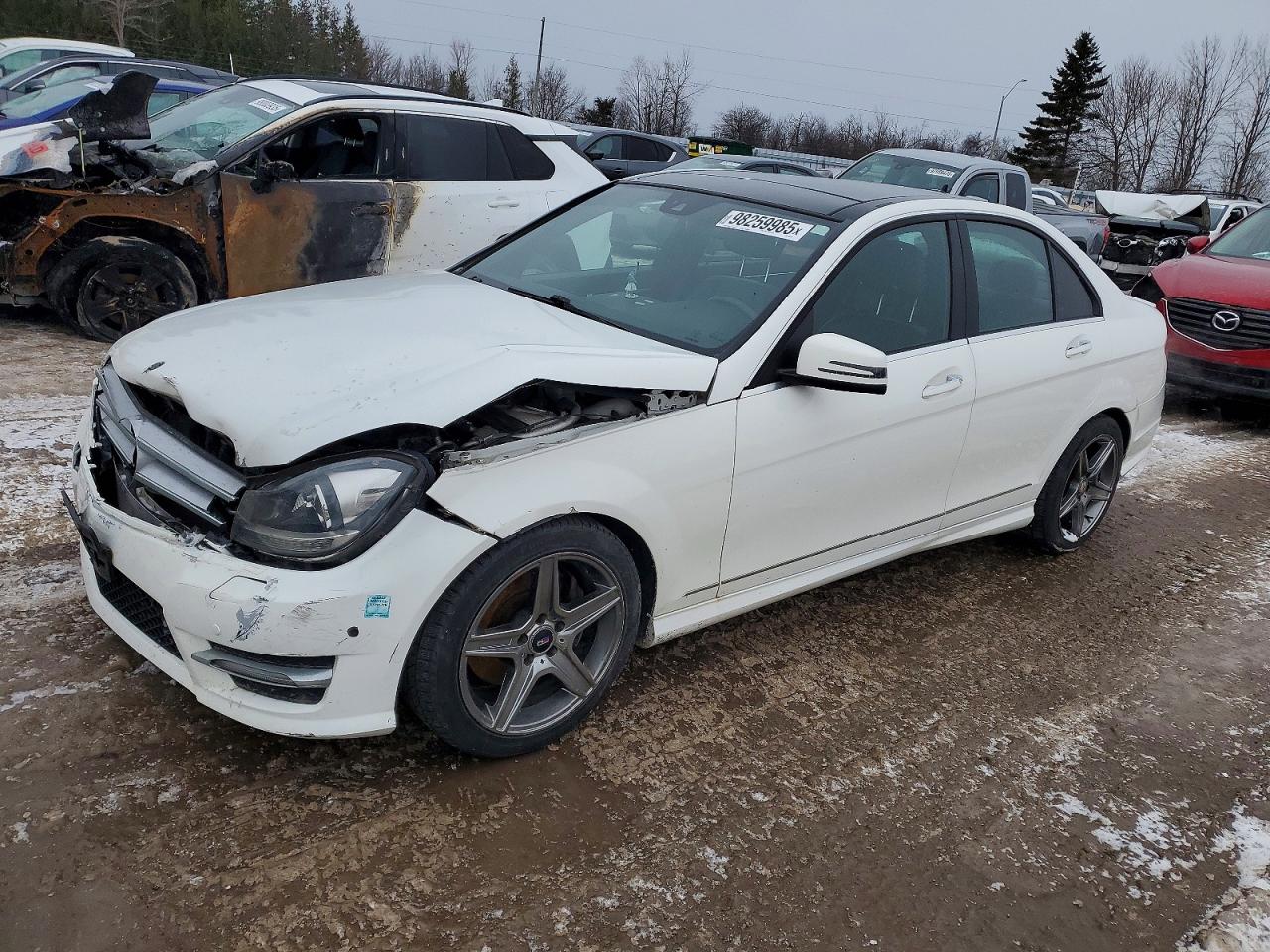 2014 MERCEDES-BENZ C