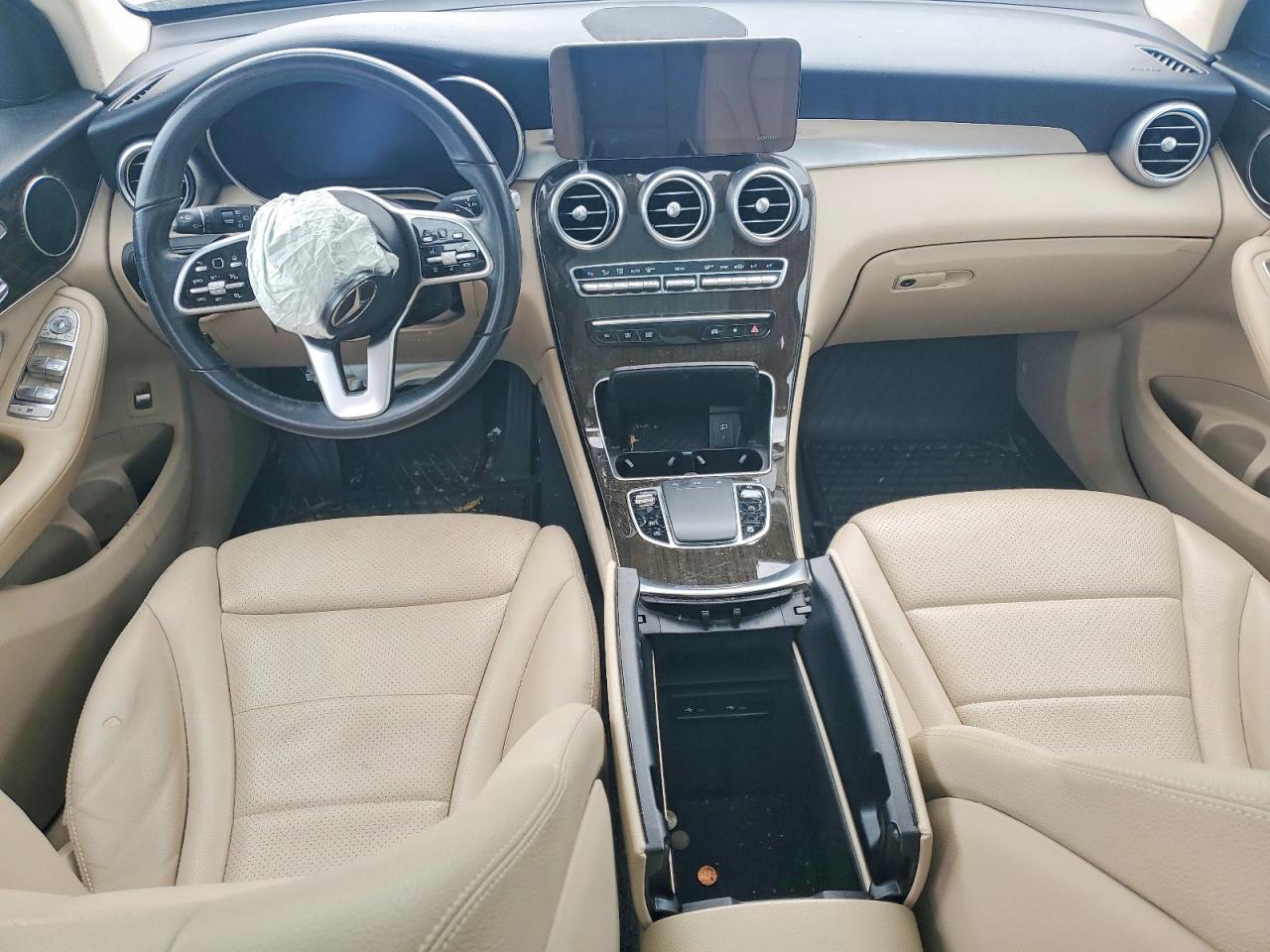 2020 MERCEDES-BENZ GLC 300 photo 8