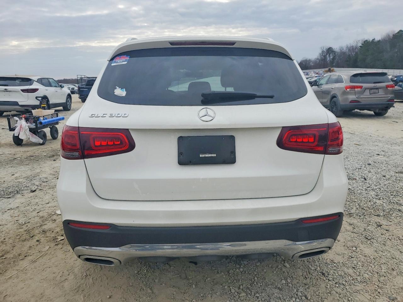 2020 MERCEDES-BENZ GLC 300 photo 6
