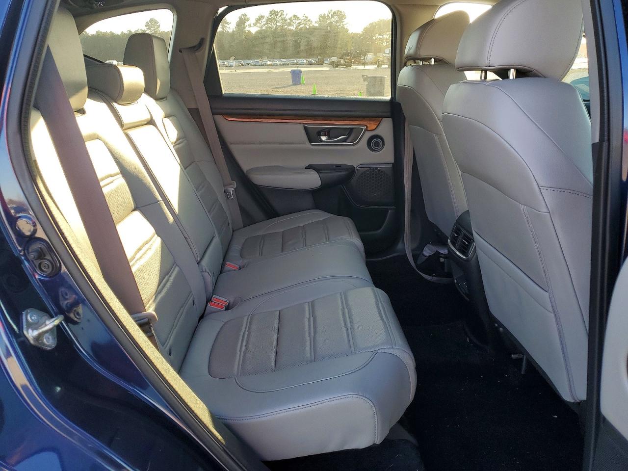2018 HONDA CR-V TOURING photo 11