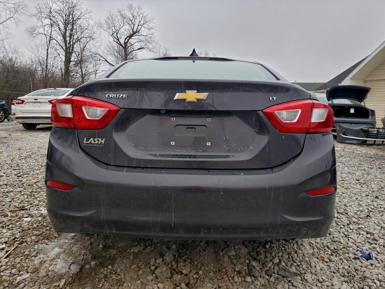 2017 CHEVROLET CRUZE photo 6