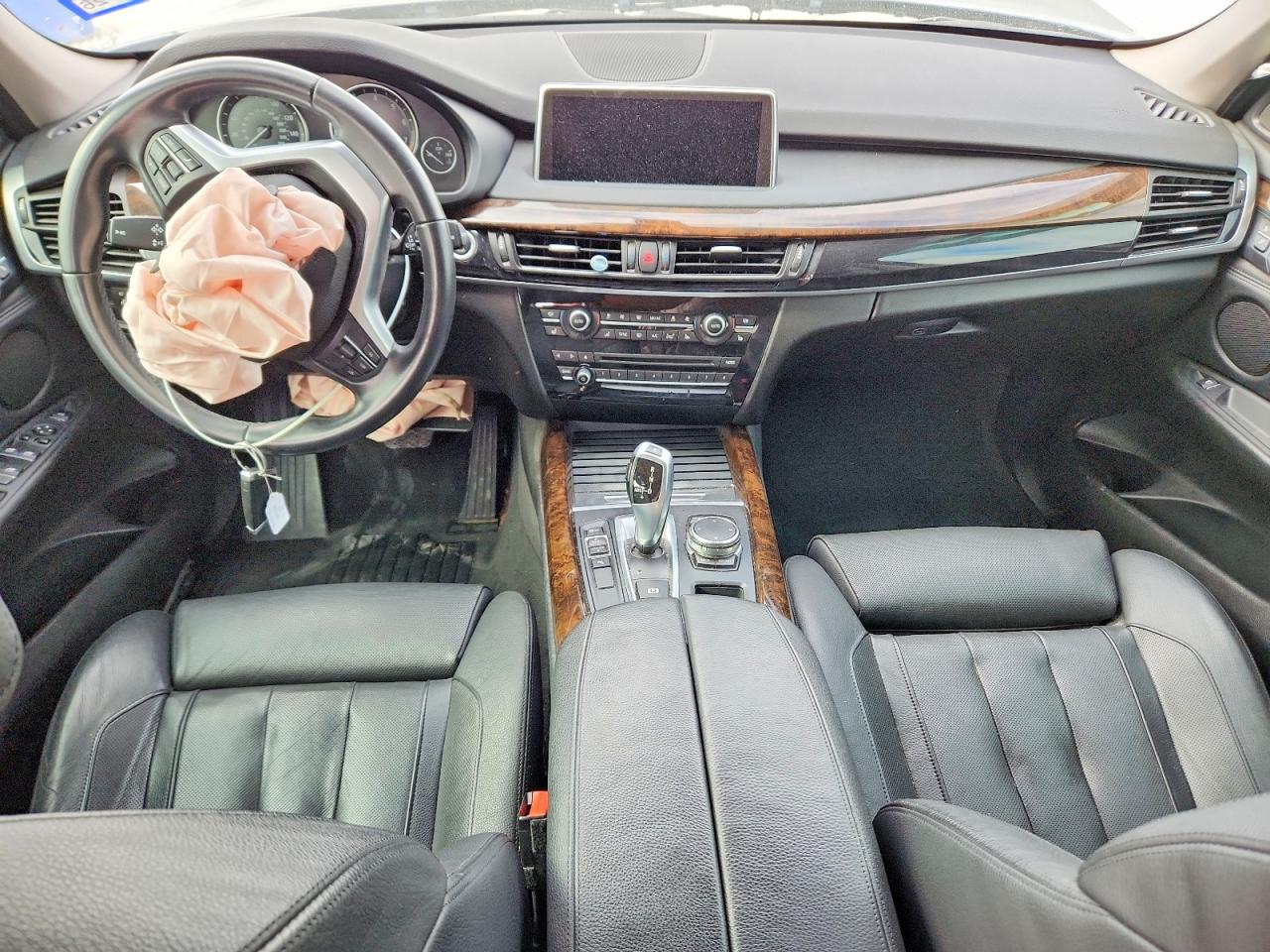2015 BMW X5 SDRIVE35I photo 8
