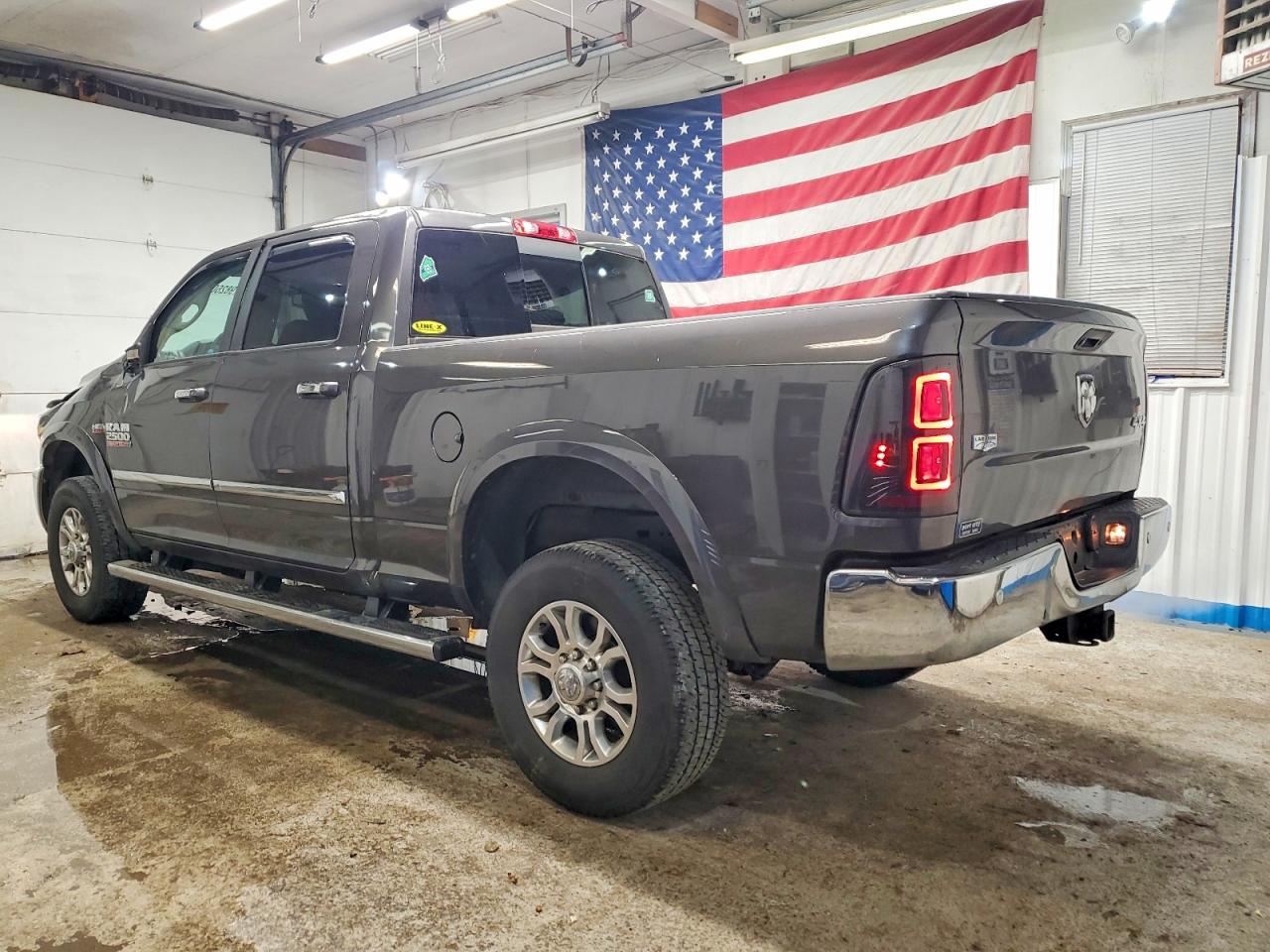 2016 RAM 2500 LARAMIE photo 2