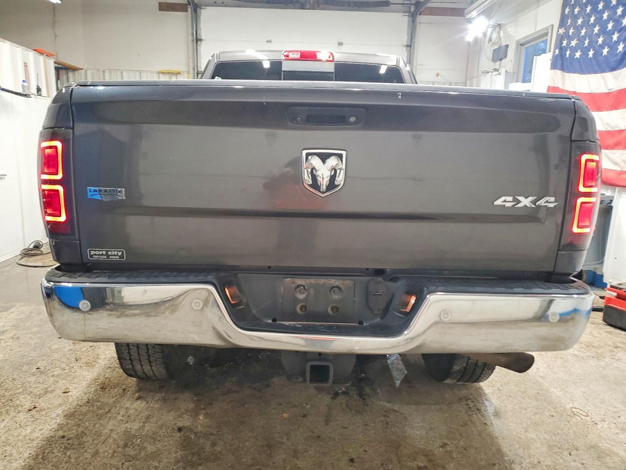 2016 RAM 2500 LARAMIE photo 6