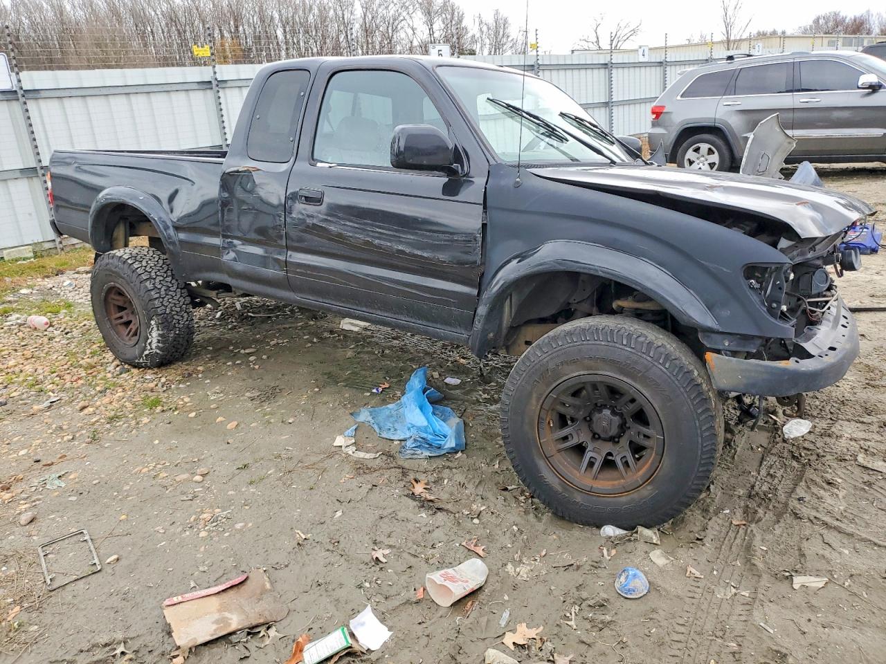 2002 TOYOTA TACOMA XTRACAB photo 4