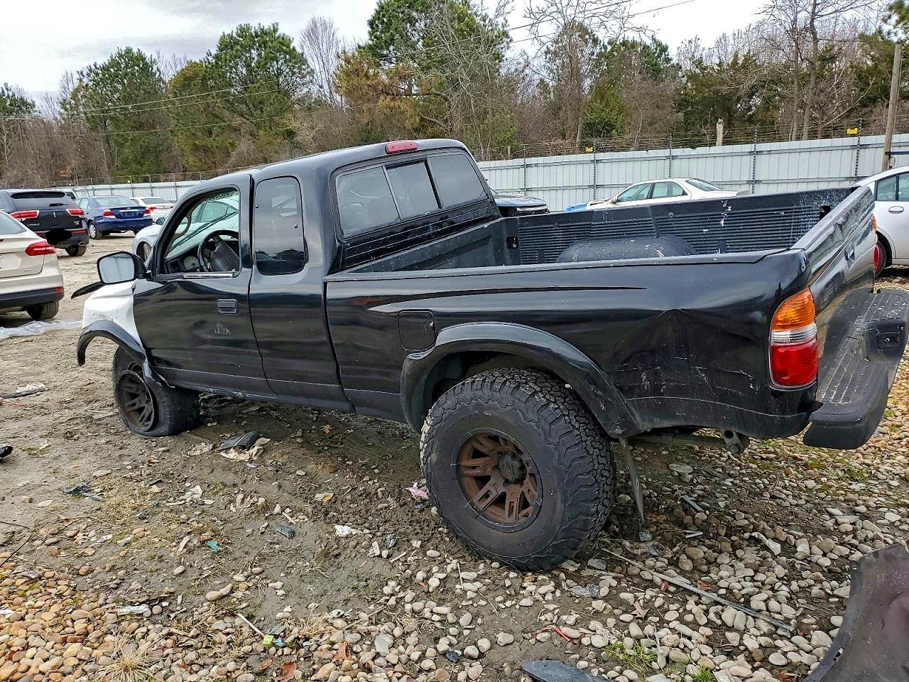 2002 TOYOTA TACOMA XTRACAB photo 2