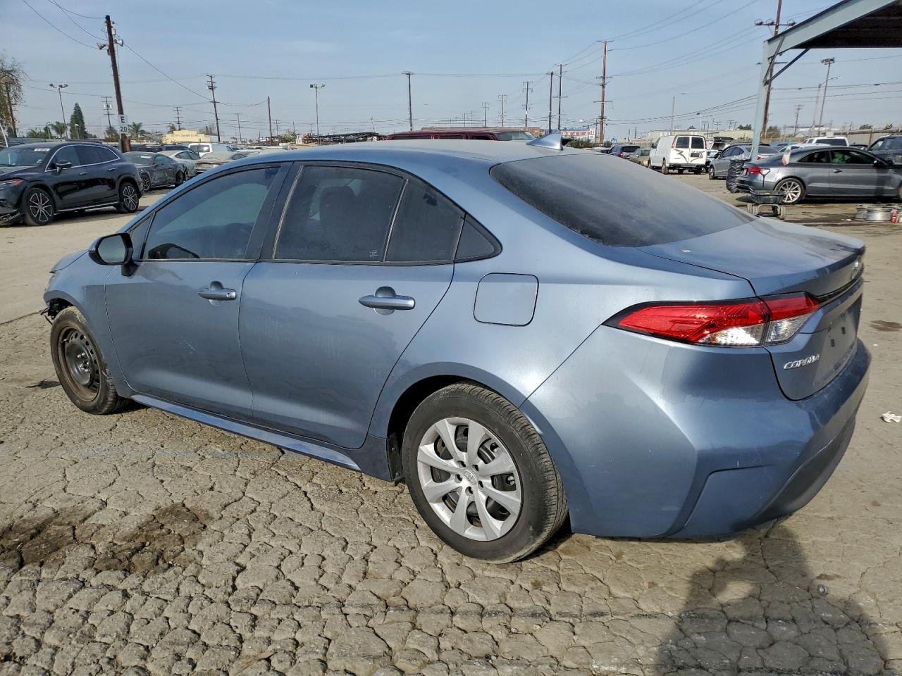 2023 TOYOTA COROLLA LE photo 2