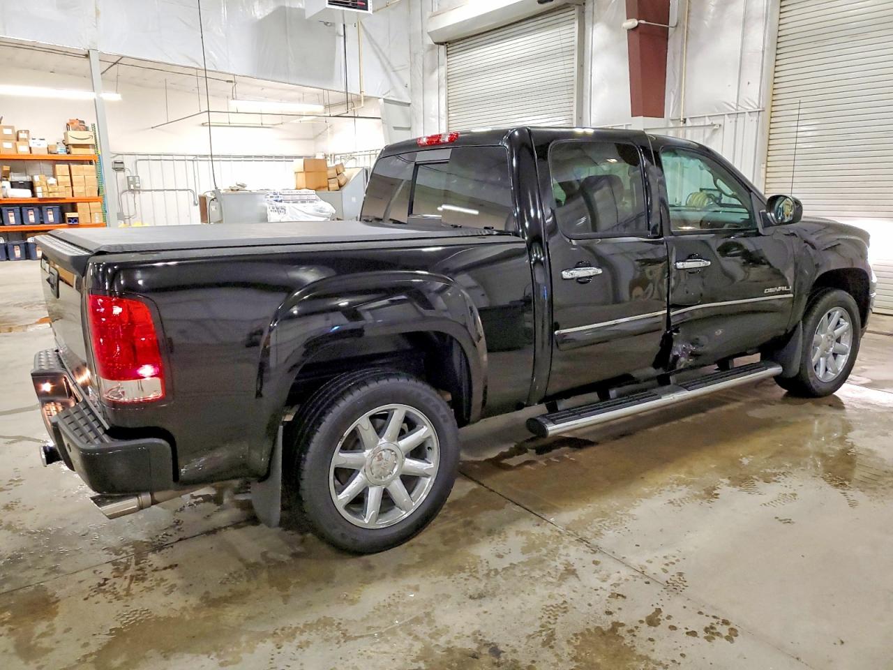 2011 GMC SIERRA K1500 DENALI photo 3