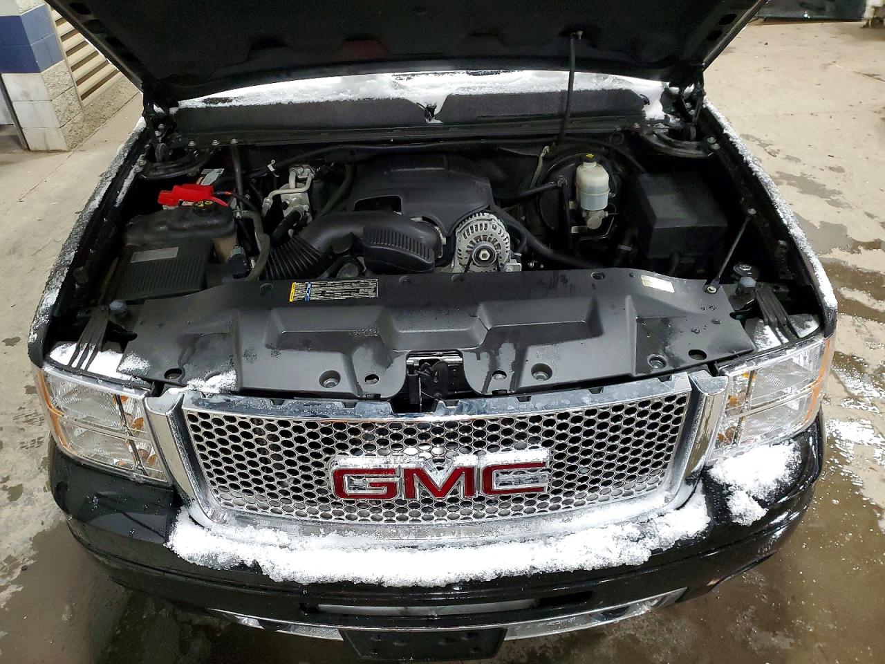 2011 GMC SIERRA K1500 DENALI photo 11