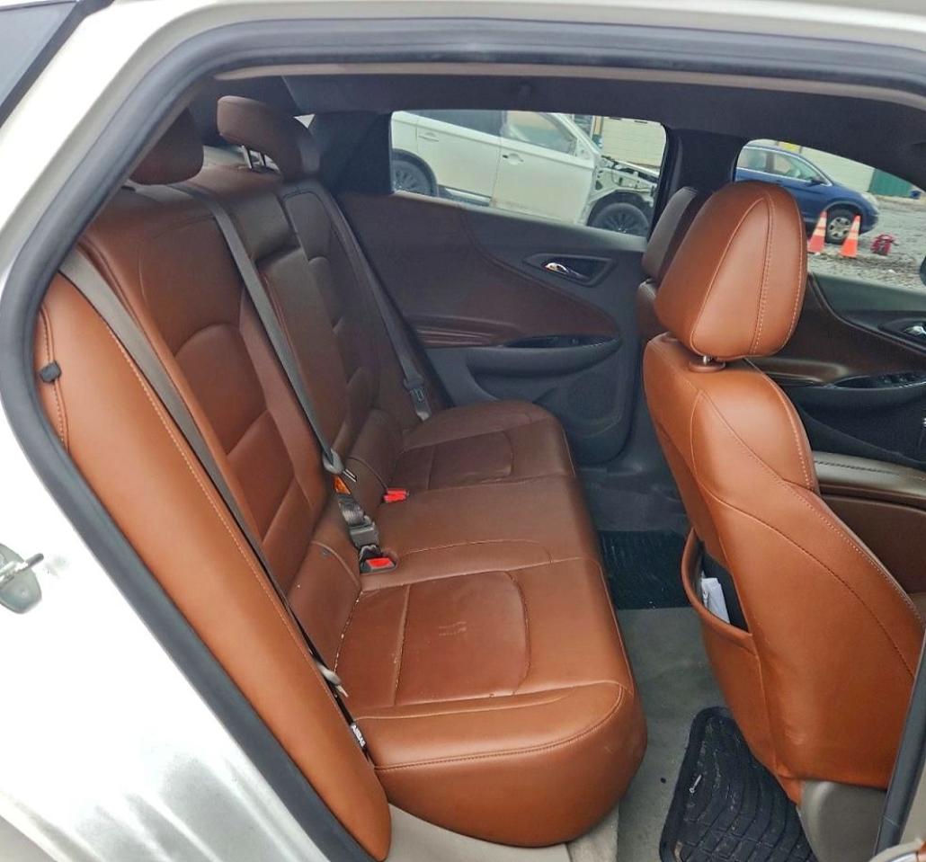 2018 CHEVROLET MALIBU LT photo 19