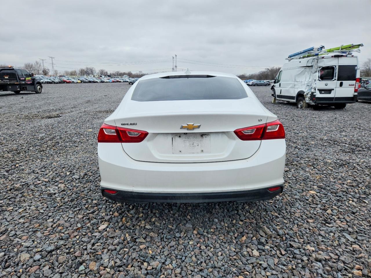 2018 CHEVROLET MALIBU LT photo 11