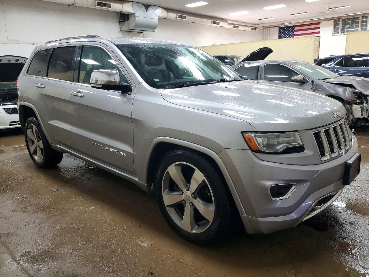 2014 JEEP GRAND CHEROKEE OVERLAND photo 4