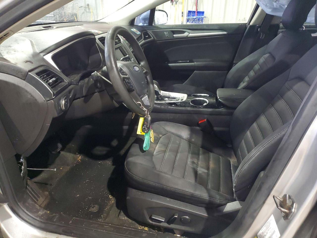 2013 FORD FUSION SE photo 7