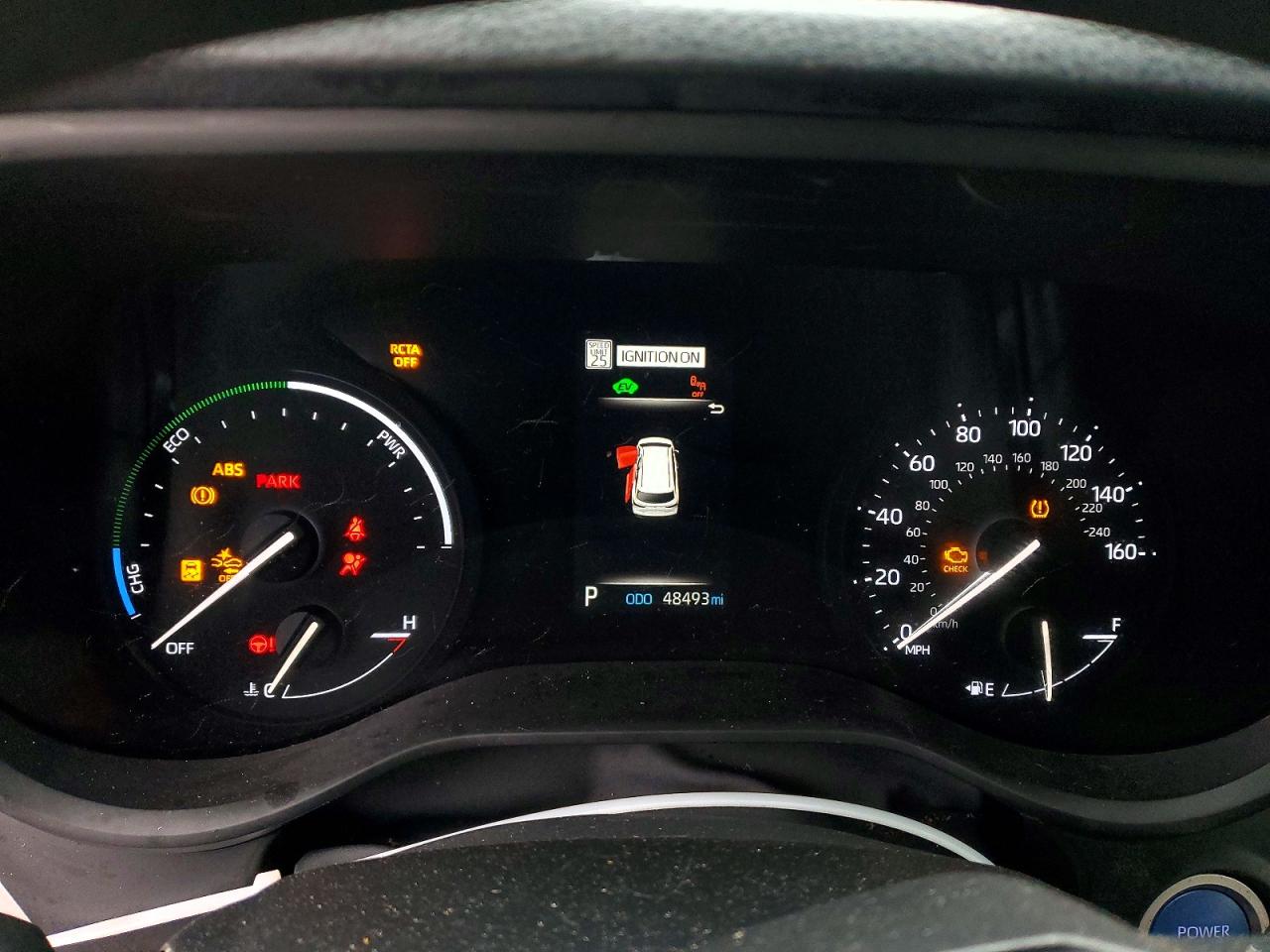 2022 TOYOTA SIENNA LE photo 9
