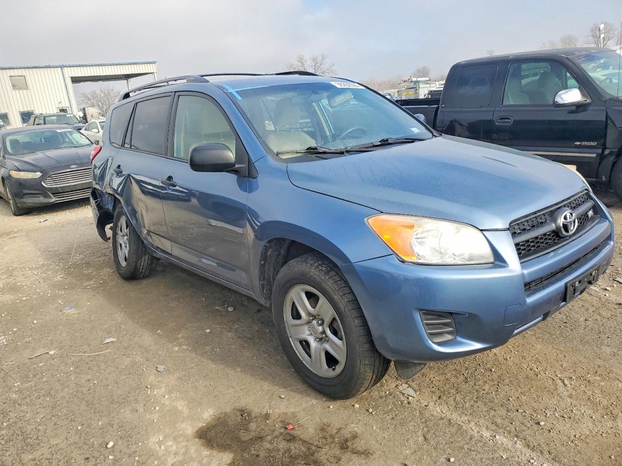 2012 TOYOTA RAV4 photo 4