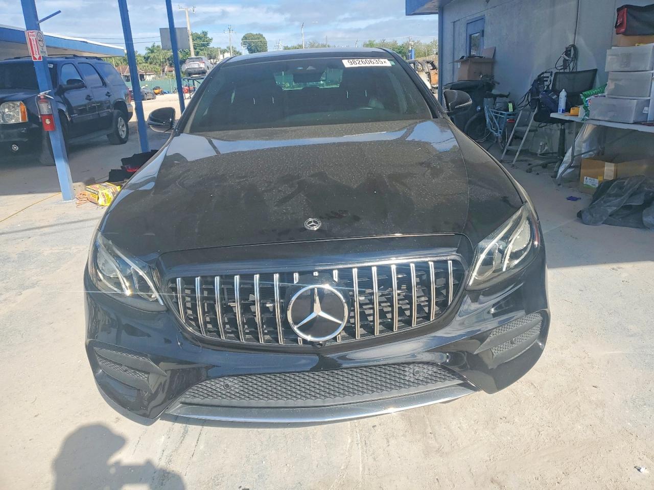 2018 MERCEDES-BENZ E 300 photo 5