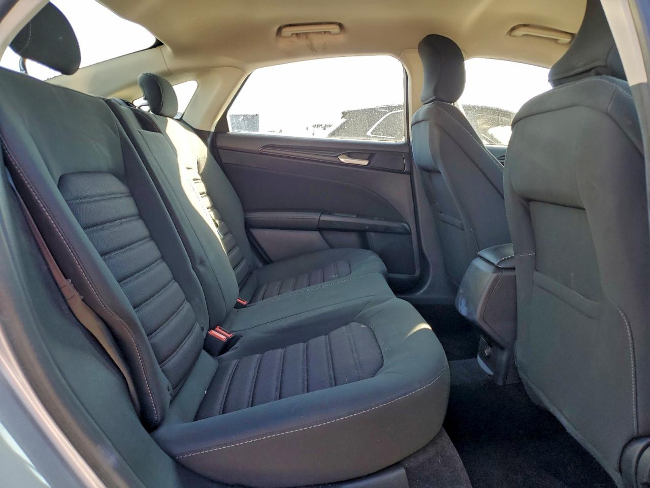 2018 FORD FUSION S photo 10