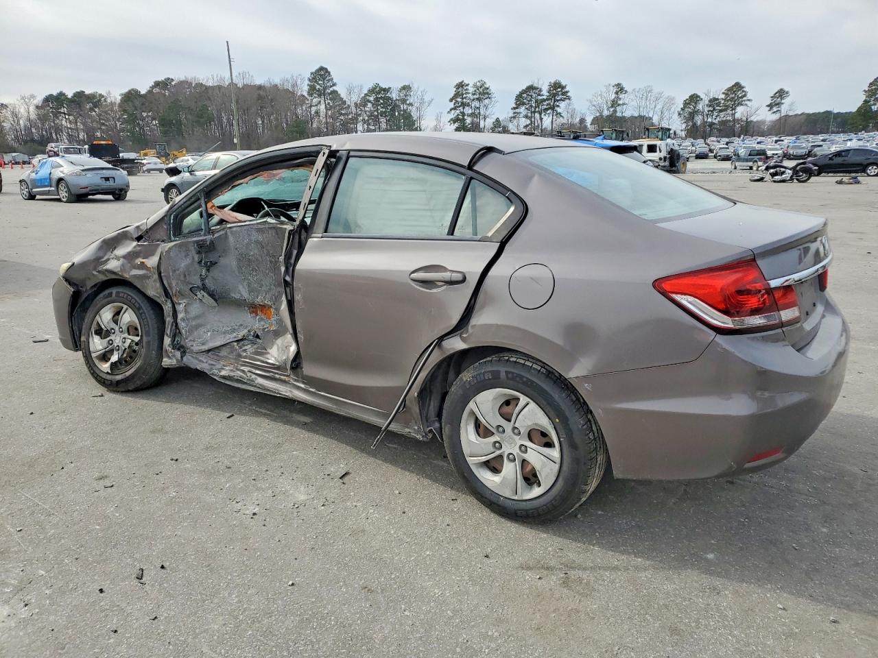 2013 HONDA CIVIC LX photo 2