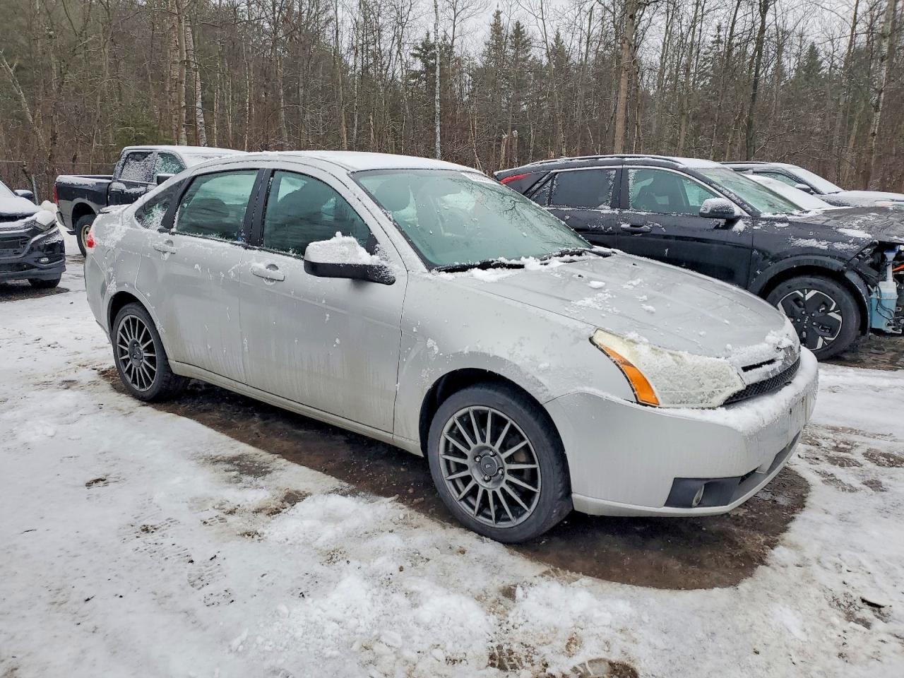 2009 FORD FOCUS SES photo 4