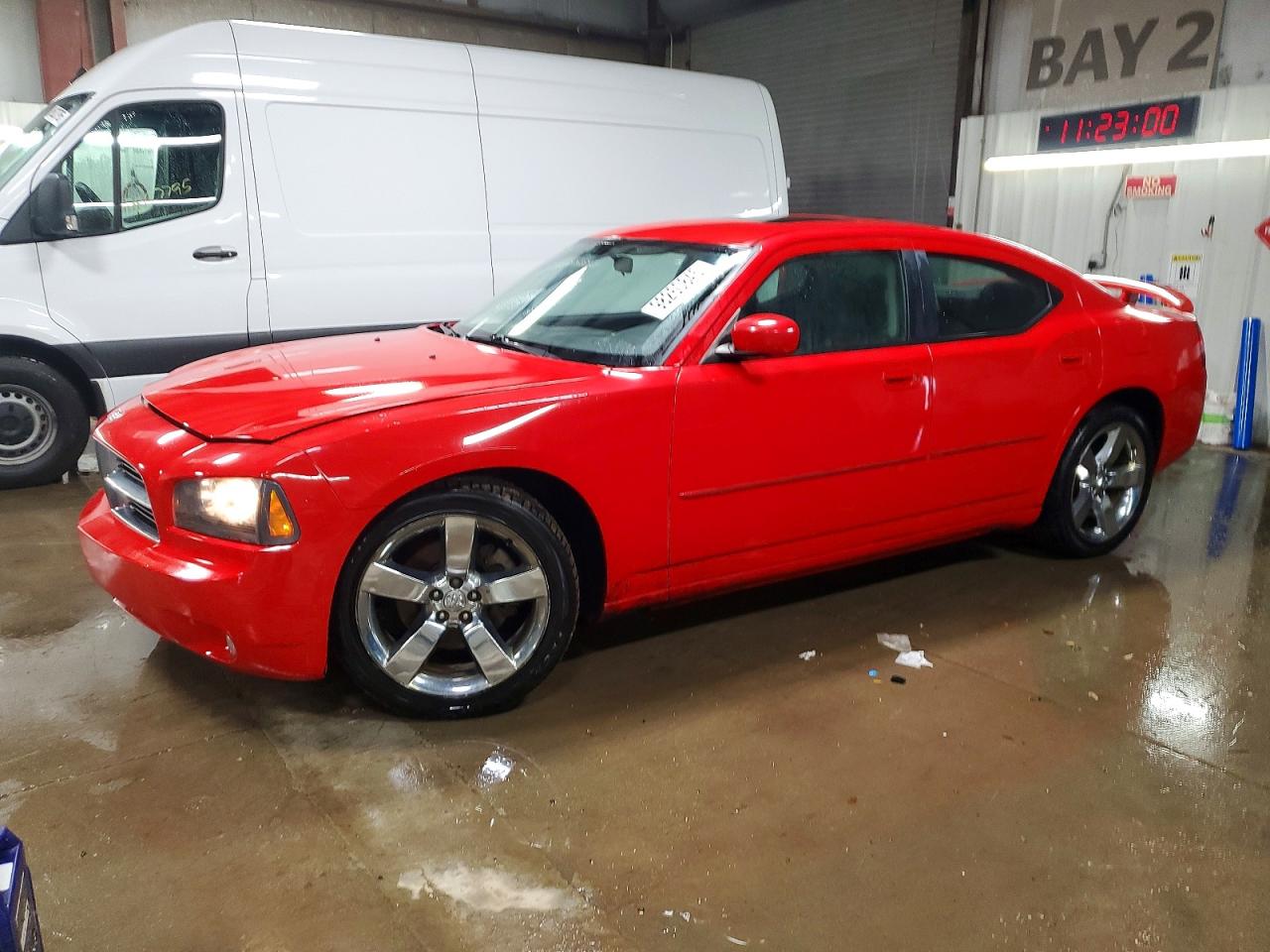 2010 DODGE CHARGER