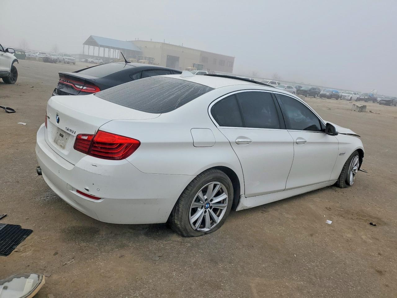 2016 BMW 528 XI photo 3