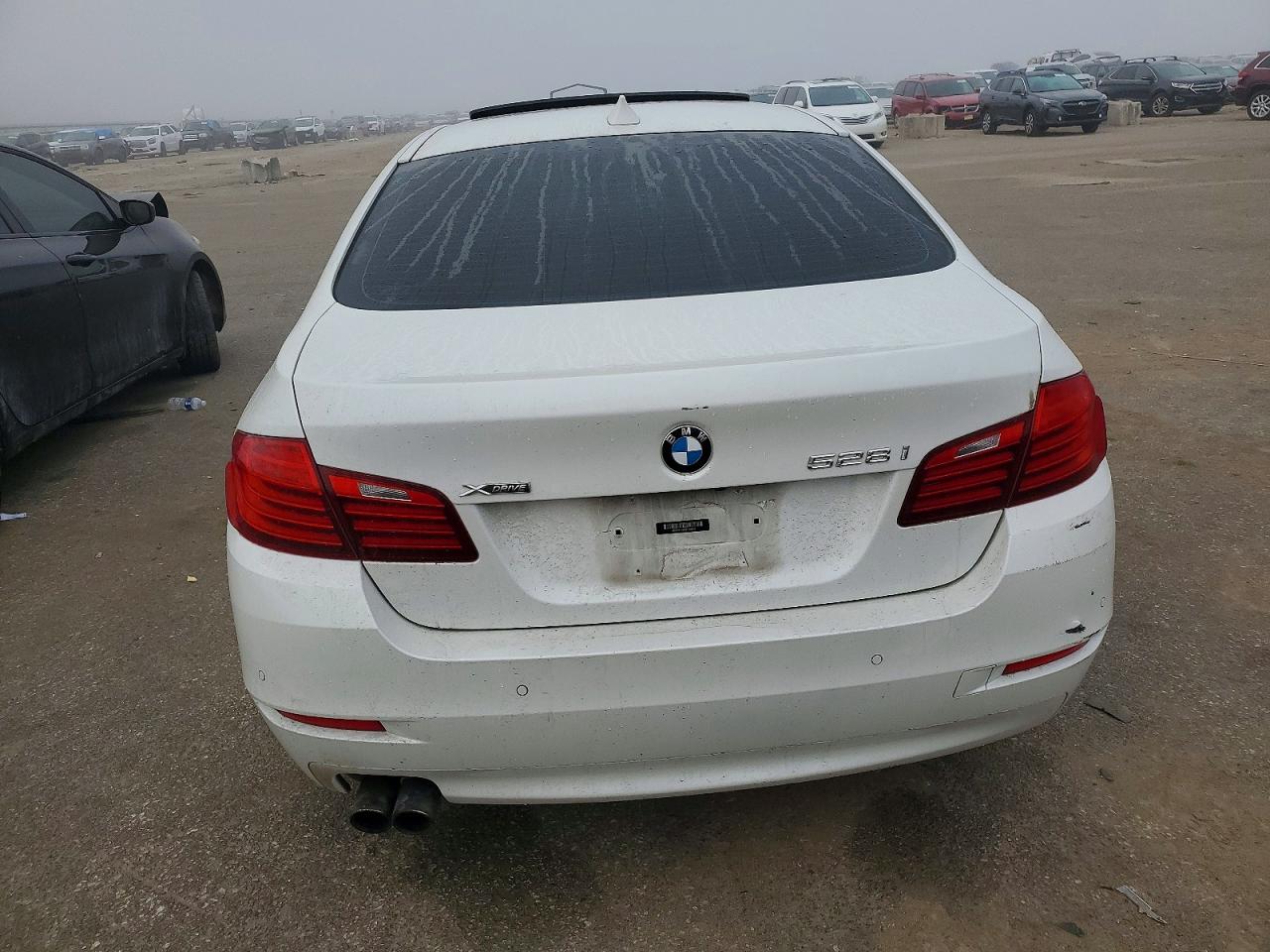 2016 BMW 528 XI photo 6