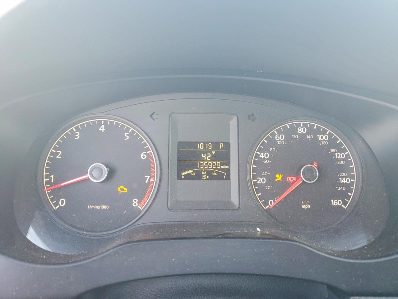 2011 VOLKSWAGEN JETTA SE photo 17