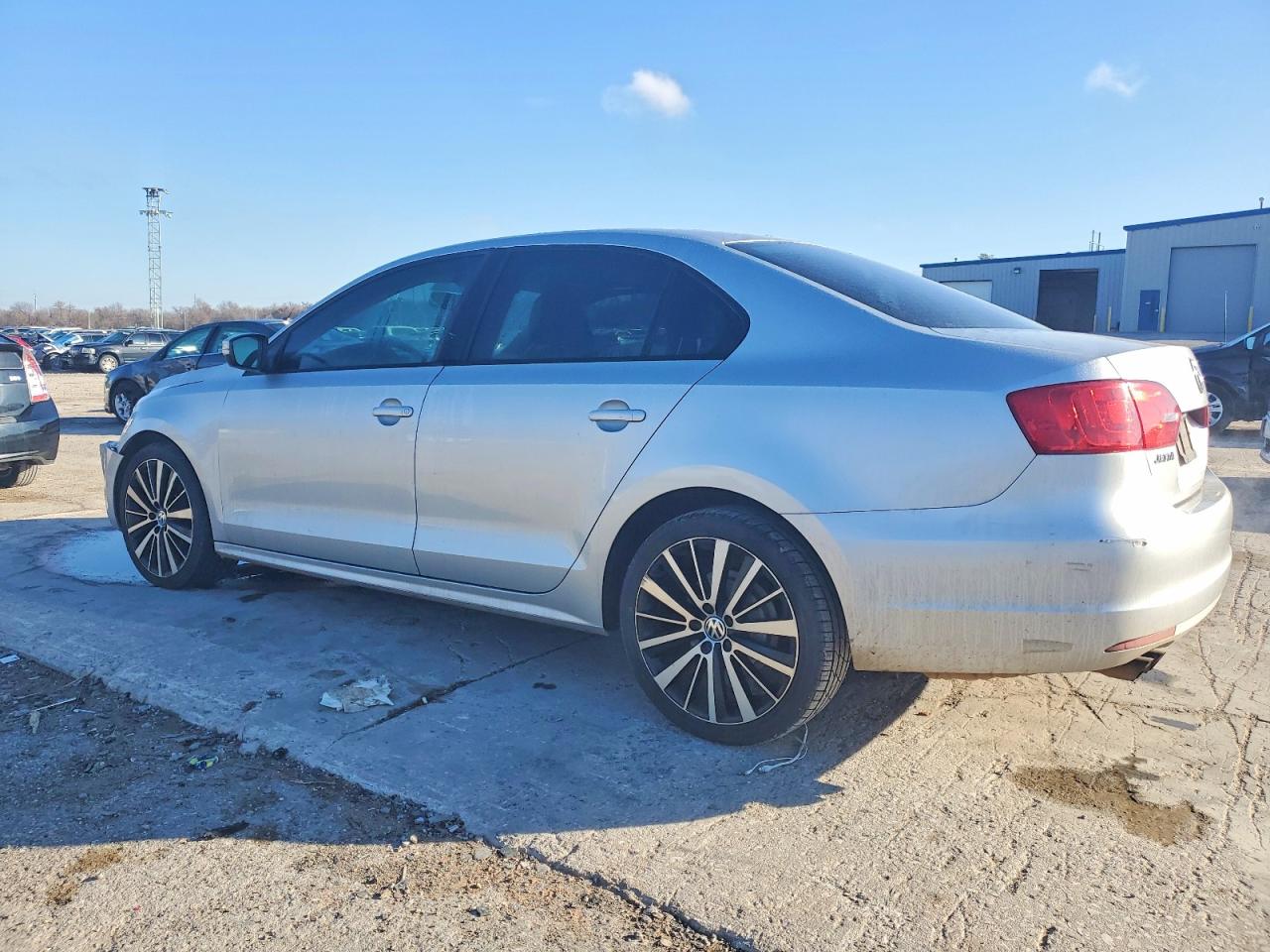2011 VOLKSWAGEN JETTA SE photo 3