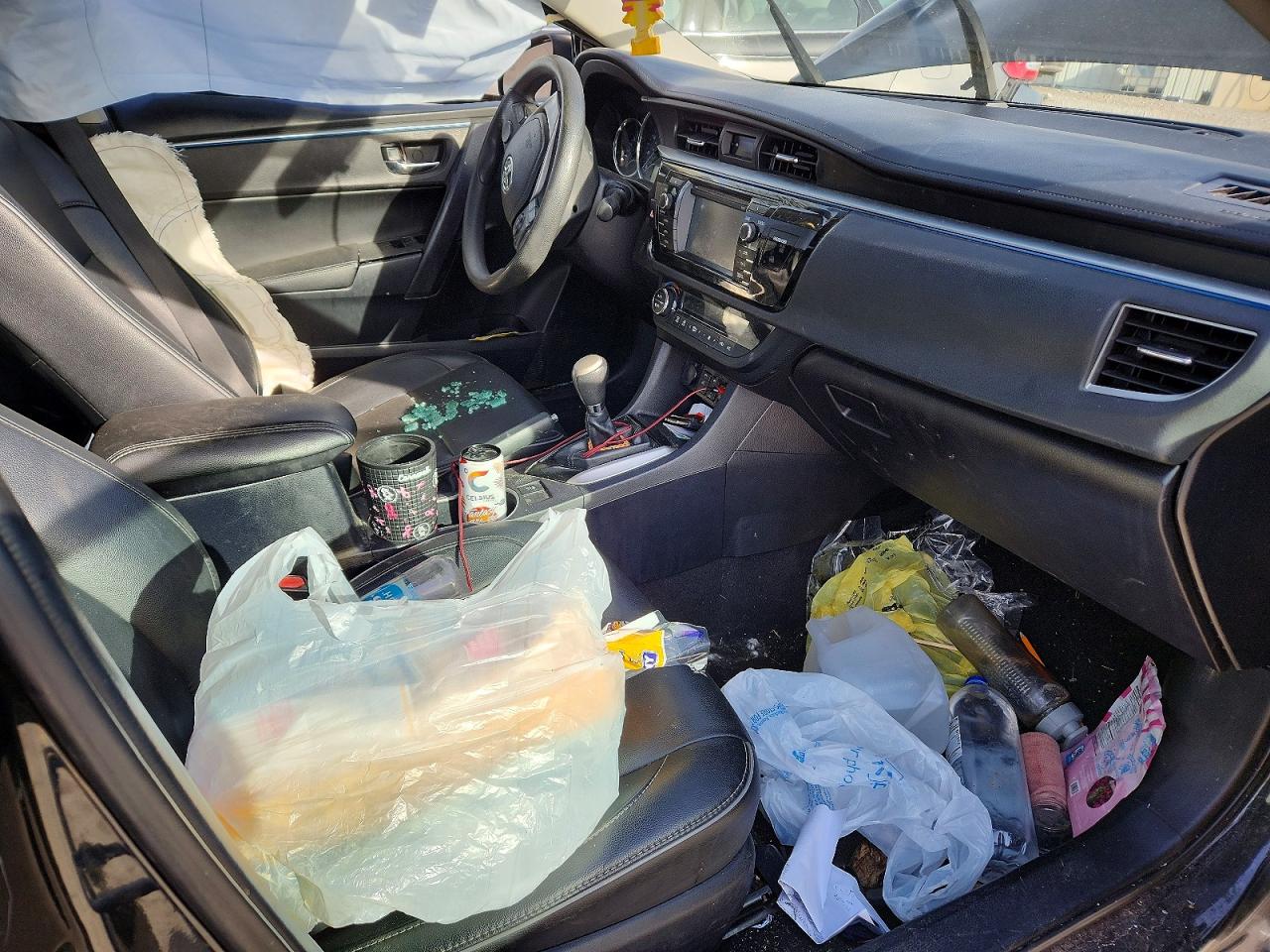 2014 TOYOTA COROLLA L photo 7