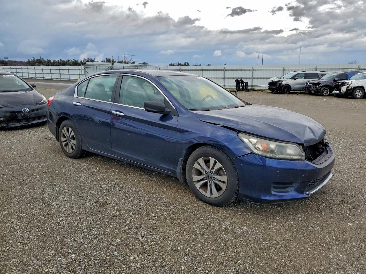 2015 HONDA ACCORD LX photo 4