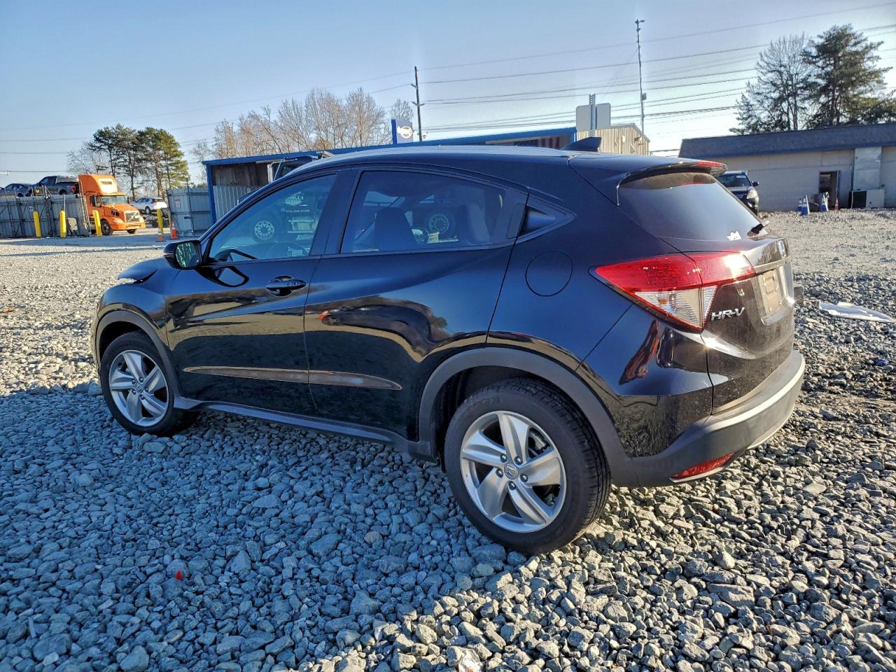 2019 HONDA HR-V EX photo 2