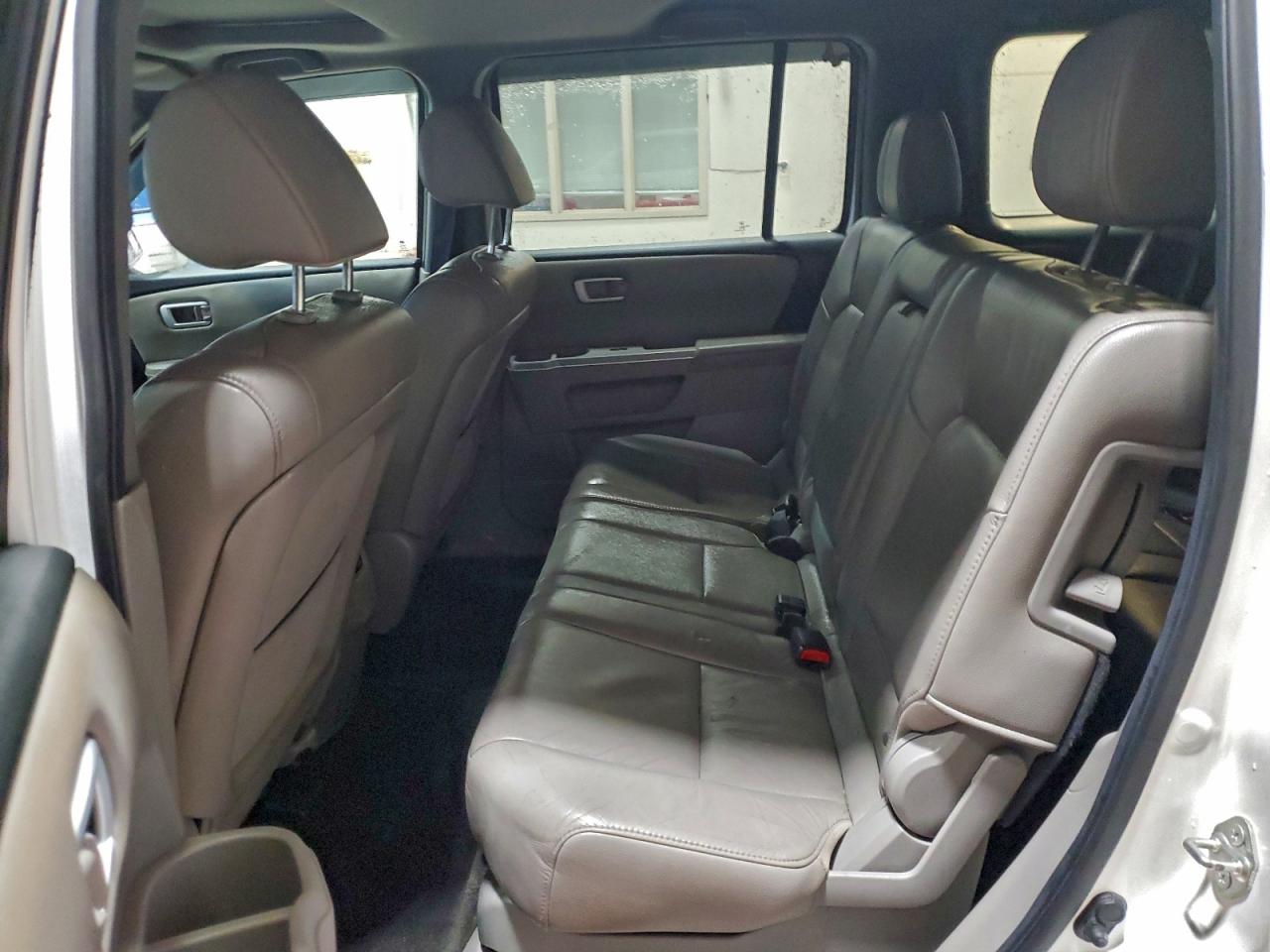 2012 HONDA PILOT EXL photo 11