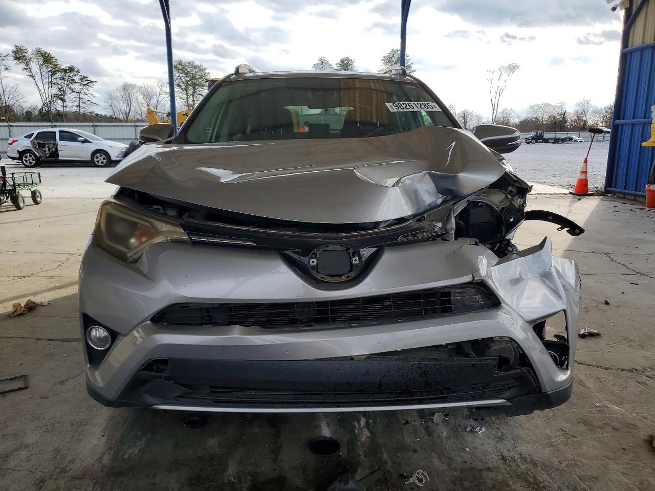 2018 TOYOTA RAV4 ADVENTURE photo 5