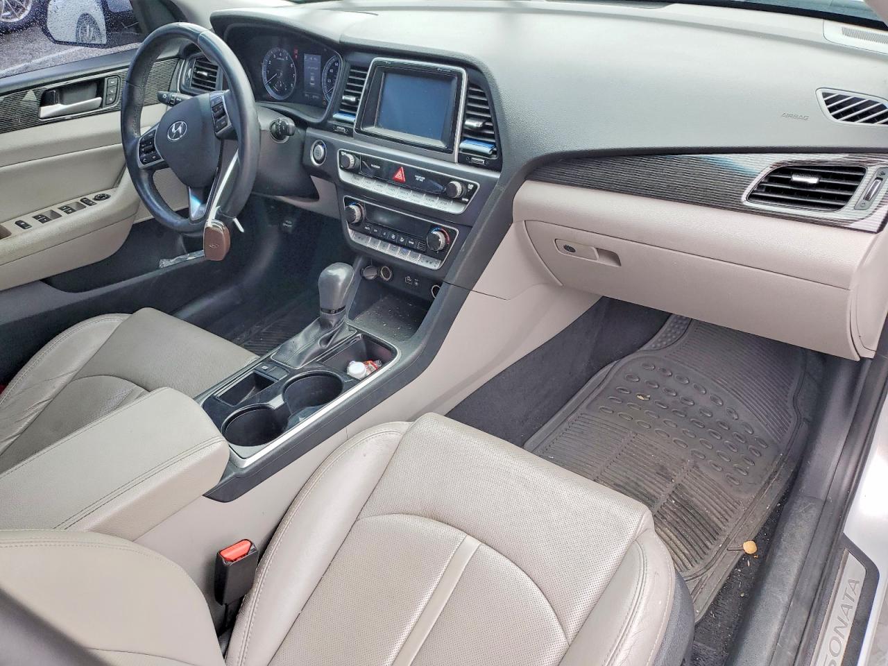 2018 HYUNDAI SONATA SPORT photo 8