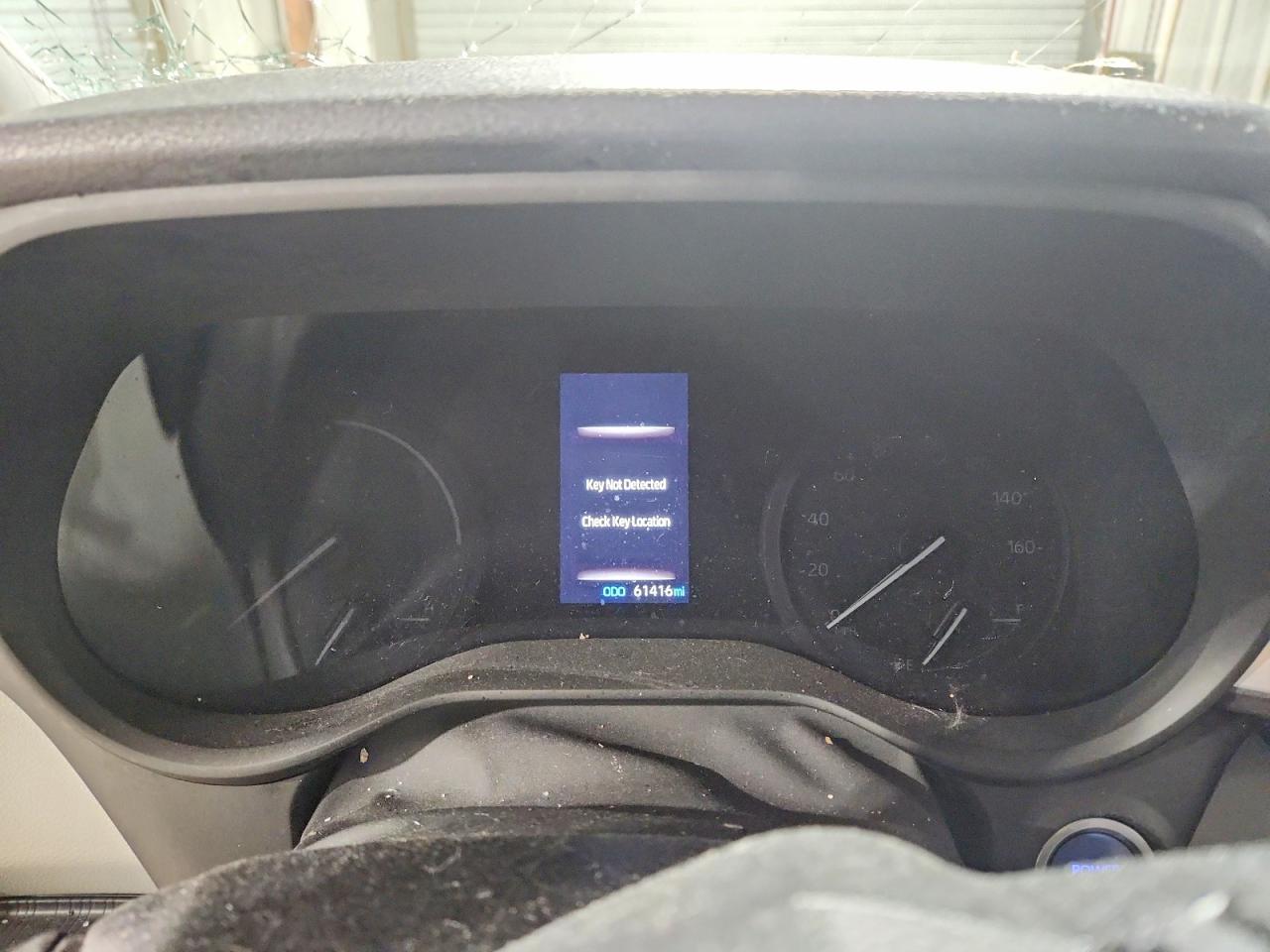2022 TOYOTA SIENNA LE photo 25