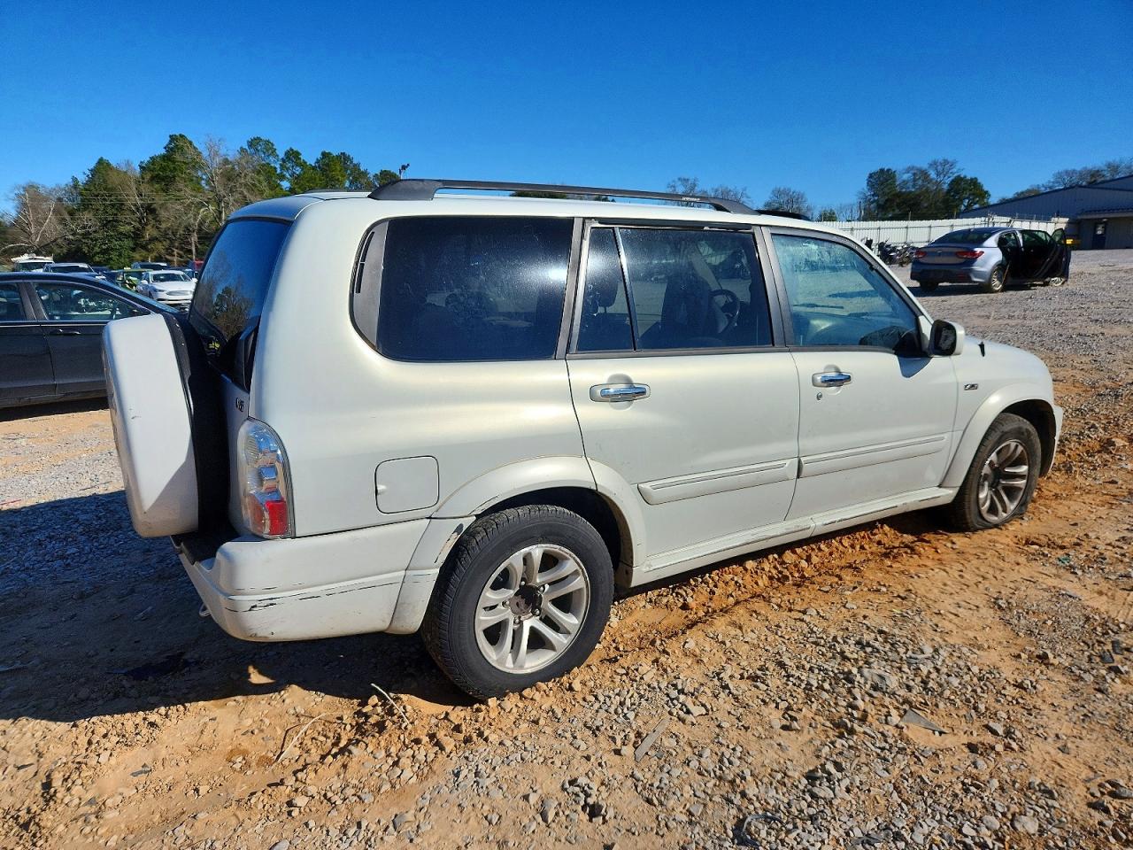 2004 SUZUKI XL7 EX photo 3