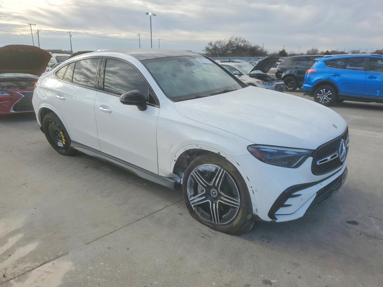 2025 MERCEDES-BENZ GLC COUPE 300 4MATIC photo 4