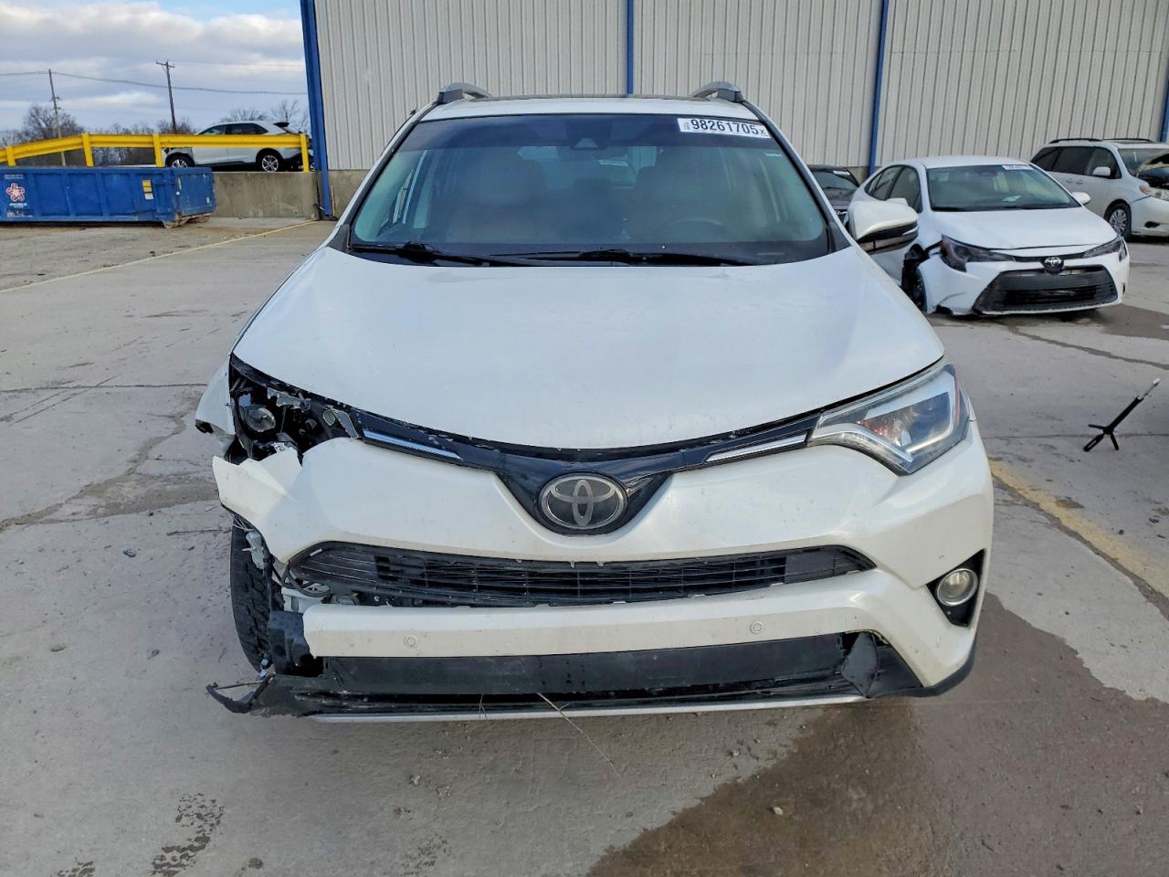 2017 TOYOTA RAV4 LIMITED photo 5