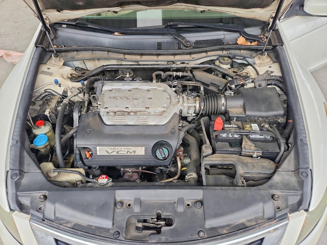2008 HONDA ACCORD photo 11