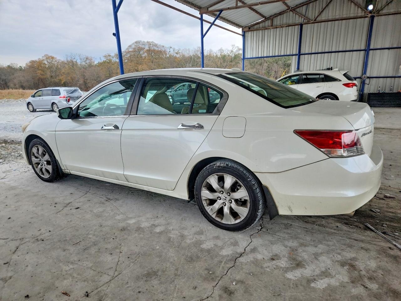 2008 HONDA ACCORD photo 2