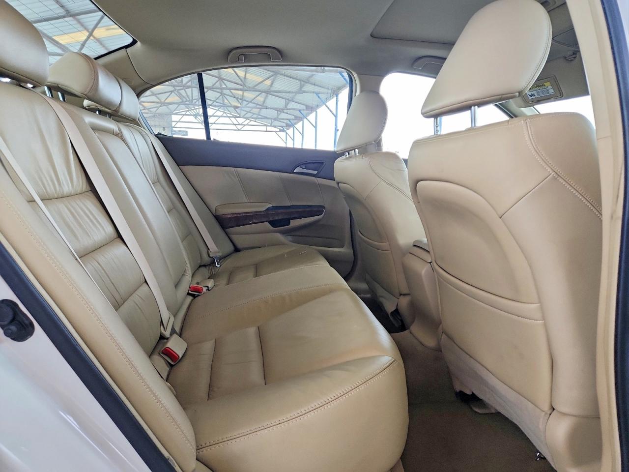 2008 HONDA ACCORD photo 10