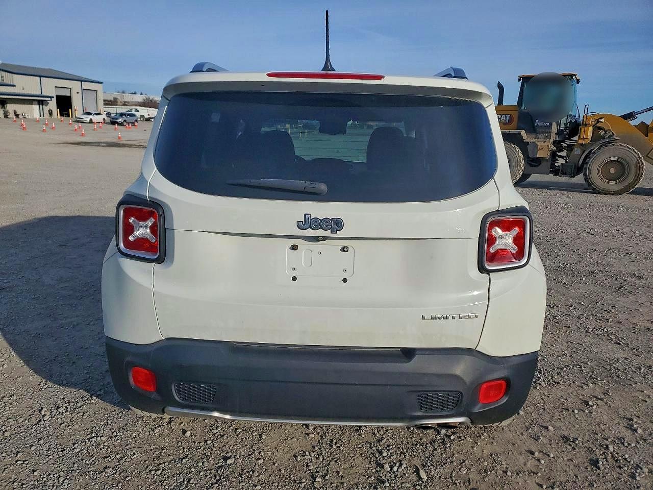 2015 JEEP RENEGADE photo 6