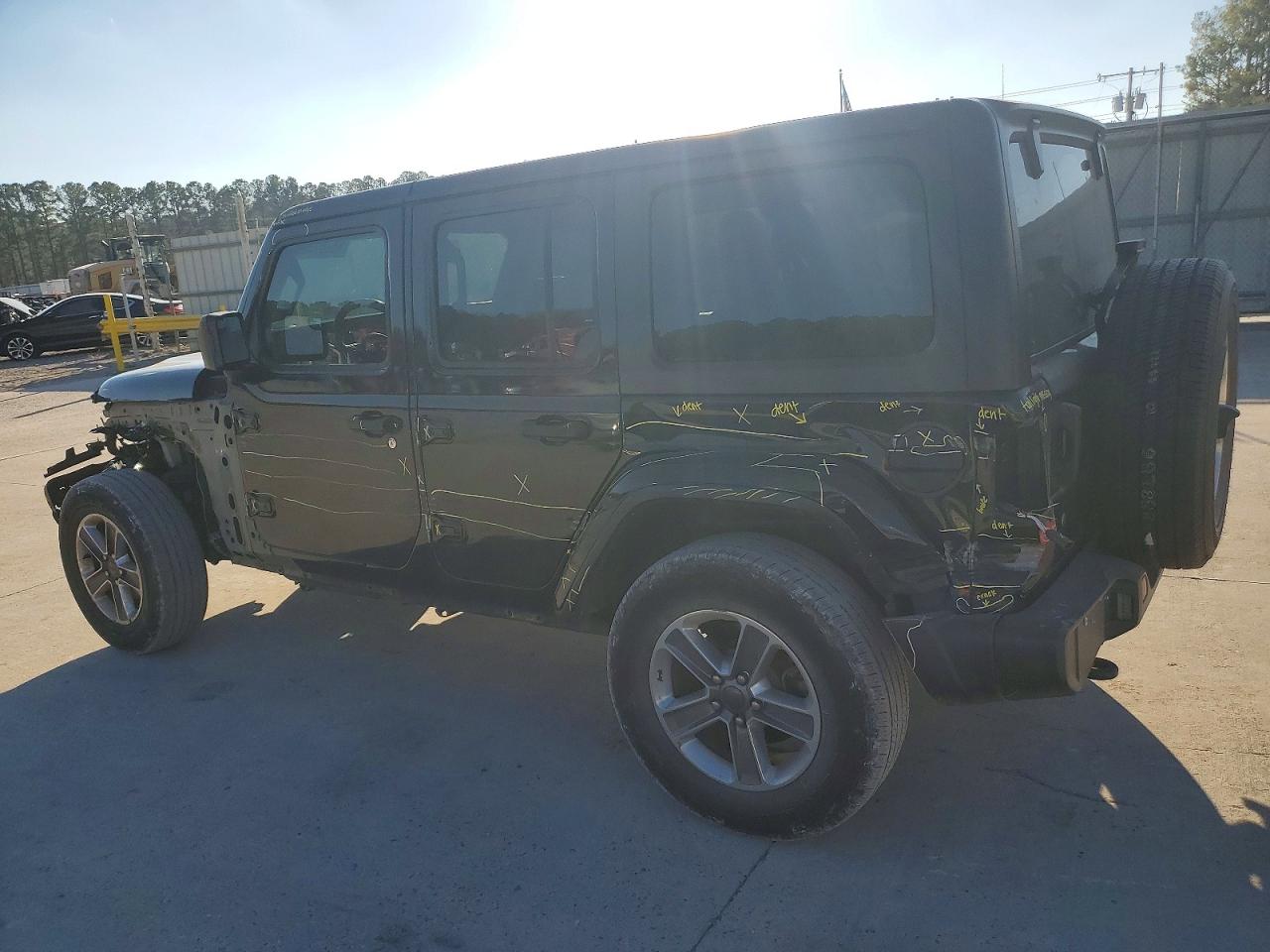 2019 JEEP WRANGLER UNLIMITED SAHARA photo 2