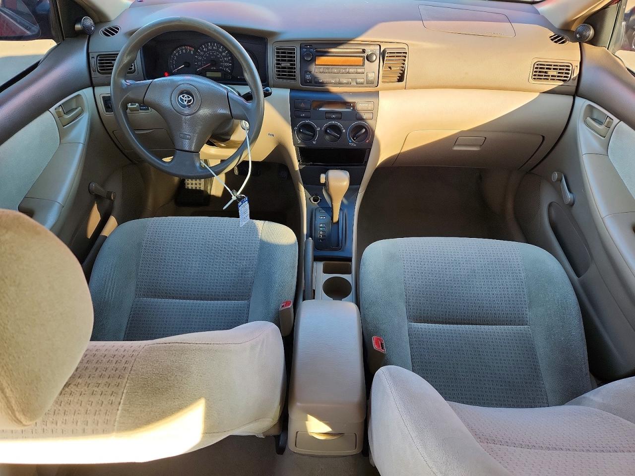 2005 TOYOTA COROLLA CE photo 8
