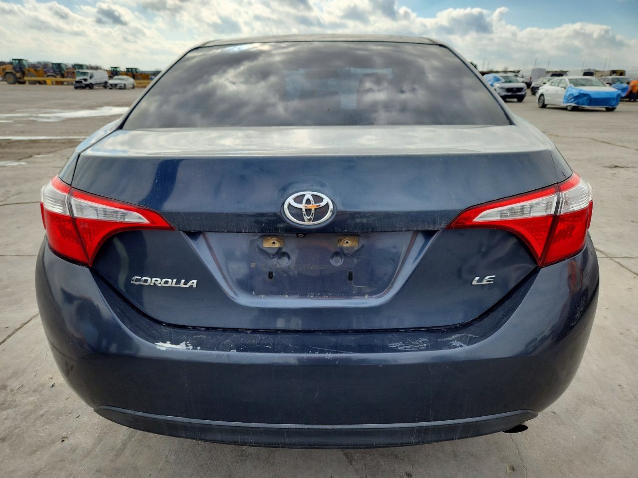 2014 TOYOTA COROLLA LE photo 6