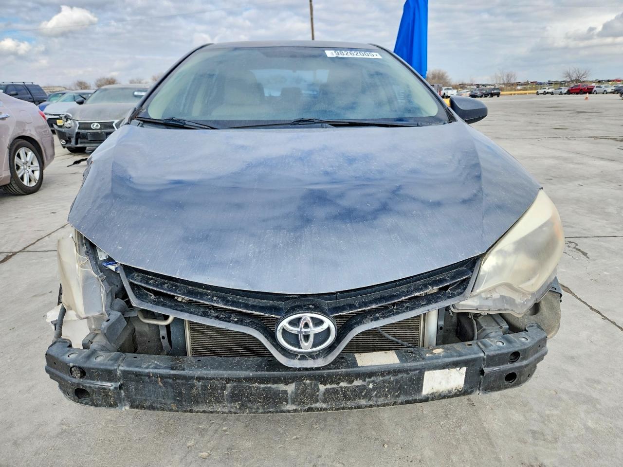 2014 TOYOTA COROLLA LE photo 5